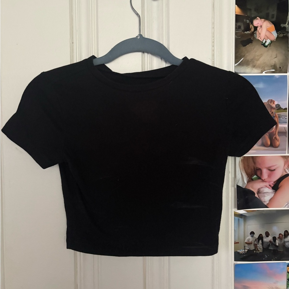 Wild Fable Black Short Sleeve Crop Tee